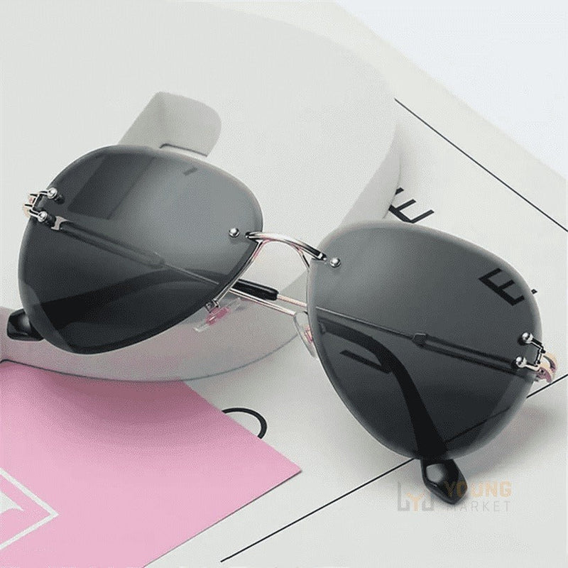 Óculos de Sol Feminino sem Aro com Proteção UV e UVB Preto Young Market